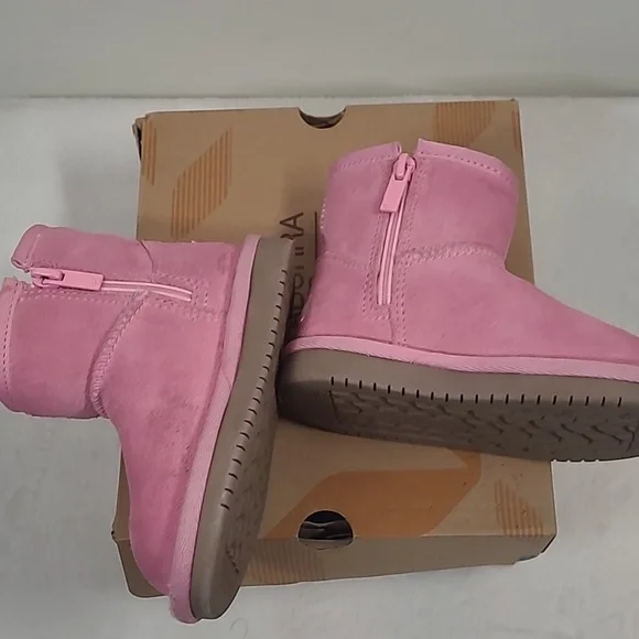 Kookaburra by Ugg Girls Boots - Picture 7 of 10